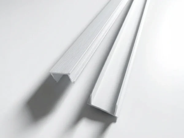Tali Air Dinding / Groove Line / U-Channel PVC (2 cm)